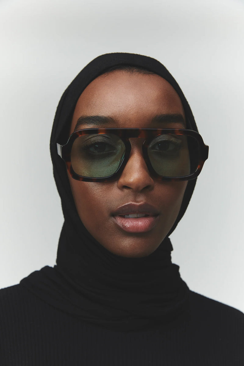 Jane in Brown Tortoise W Blue Lens