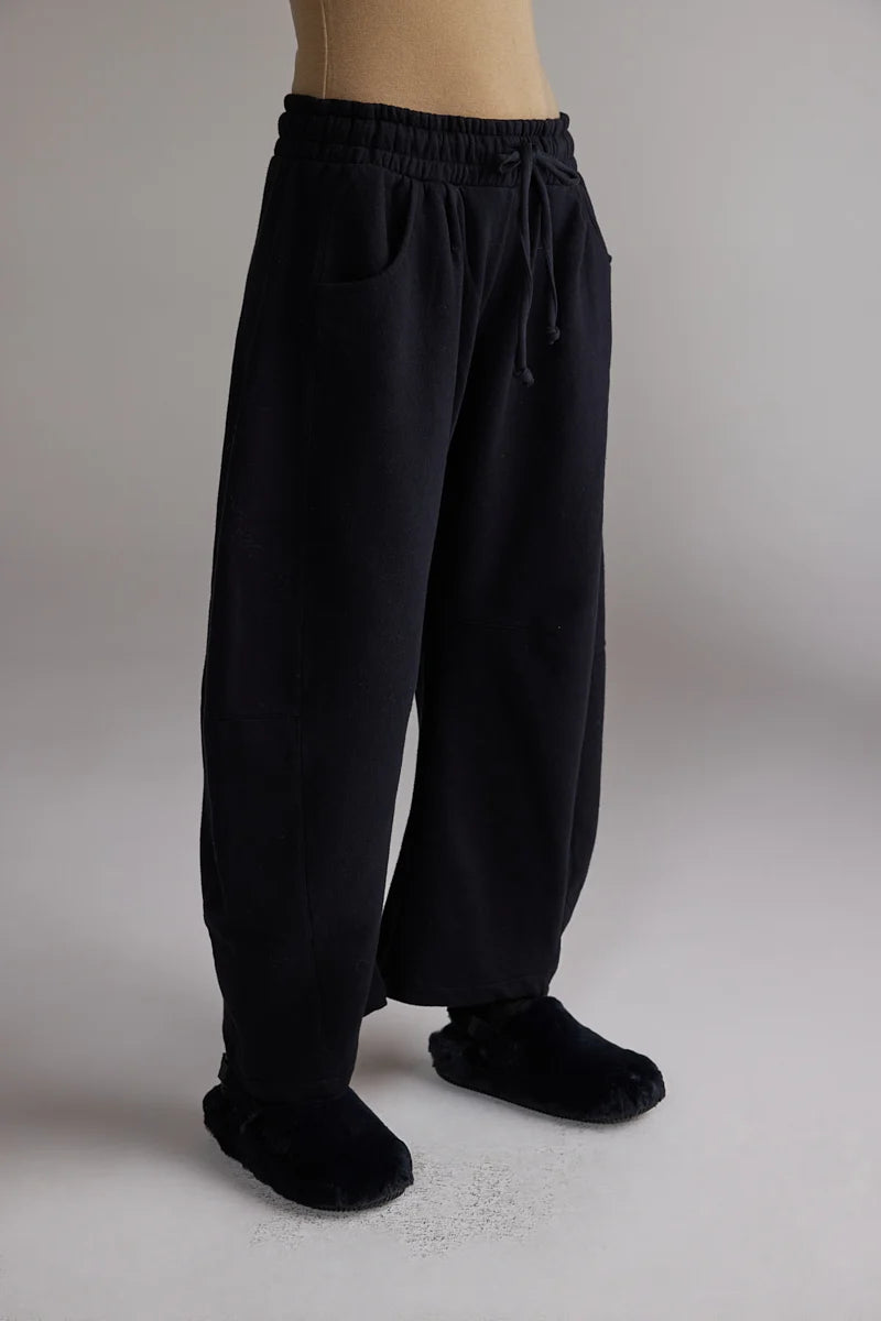 Barrel Sweatpants in Black