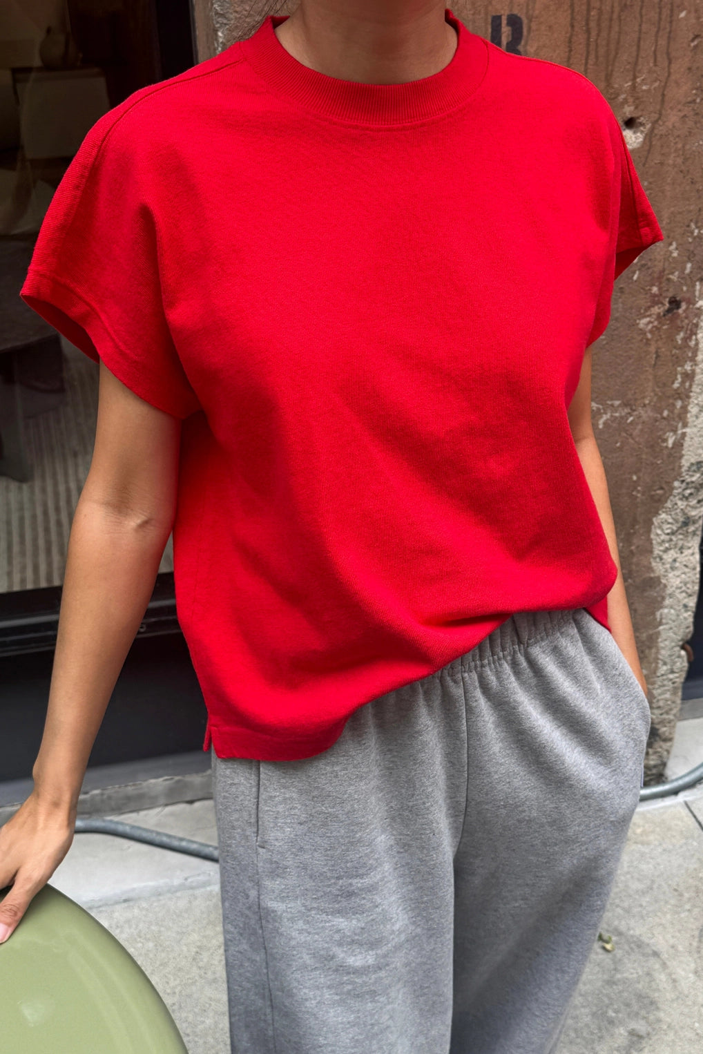 Jeanne Tee in Tomato