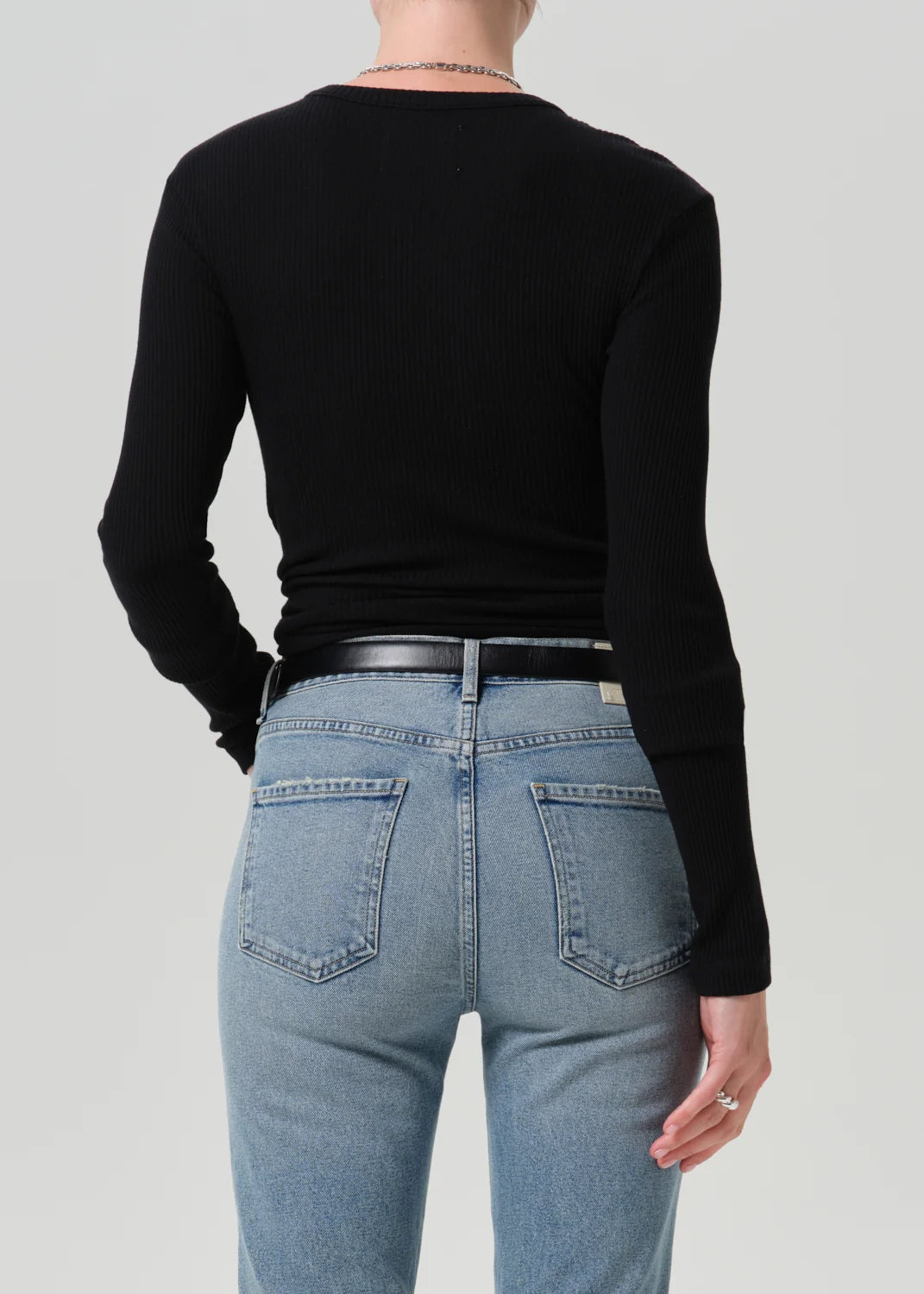 Bina Crewneck in Black