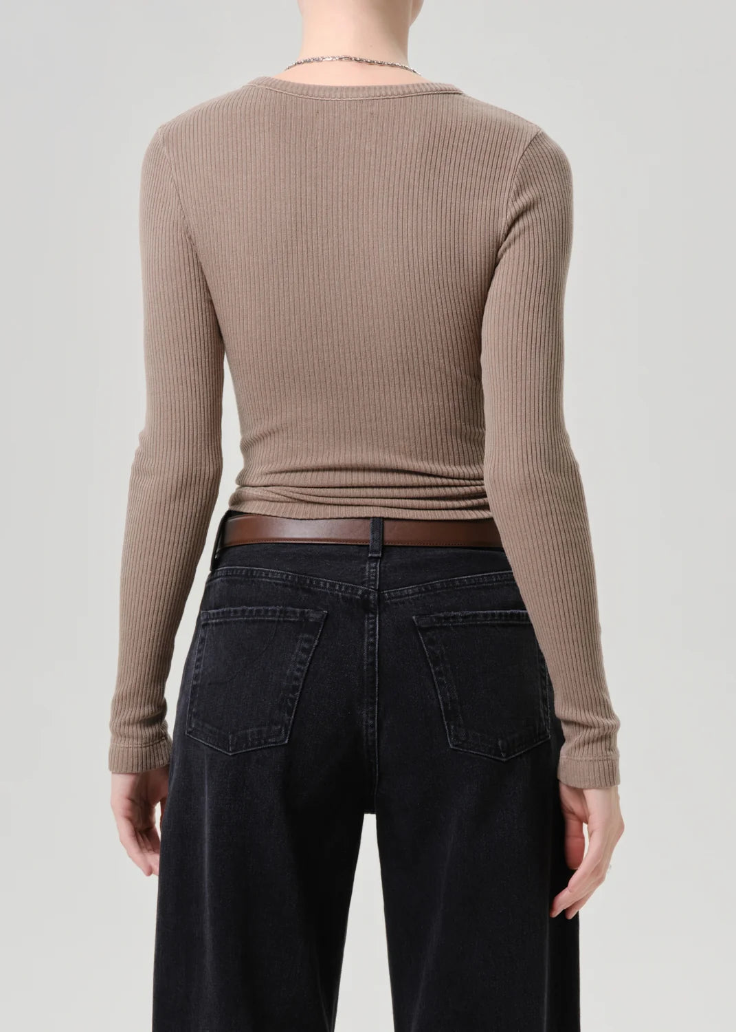 Bina Crewneck in Cocoa
