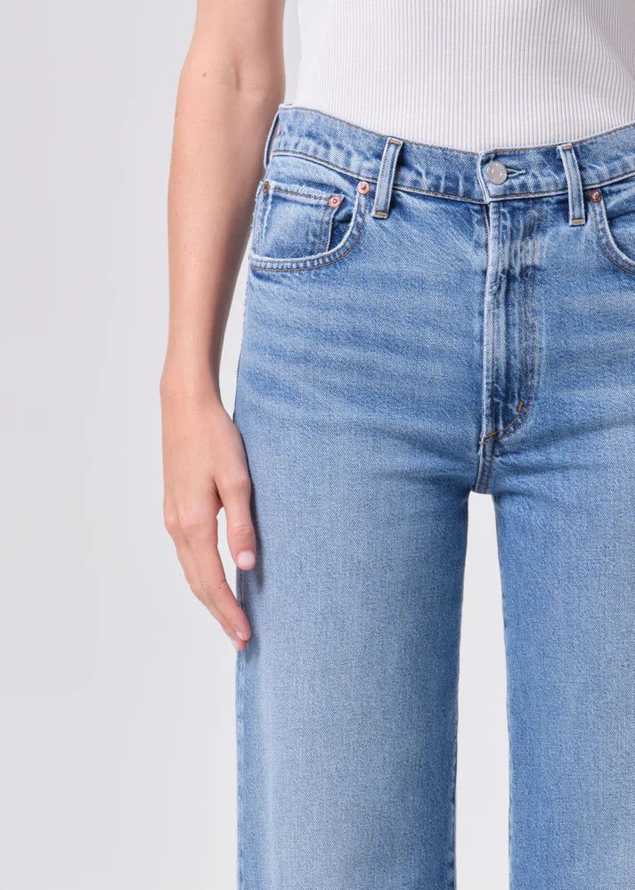 Harper Crop Jean in Kindle