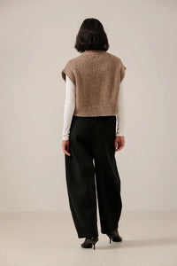 Alpaca Button Down Vest in Dark Fawn