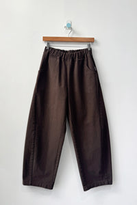 Arc Pant in Umber