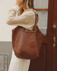Selene Tote in Sienna
