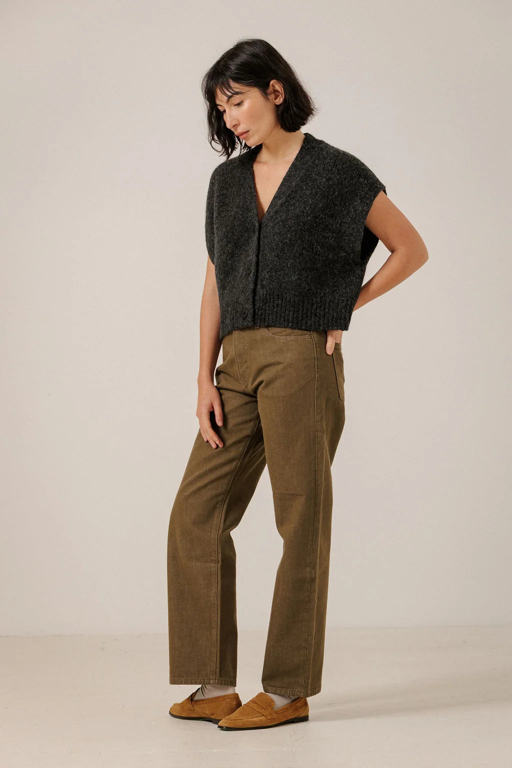 Alpaca Button Down Vest in Basalt
