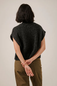 Alpaca Button Down Vest in Basalt