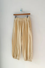 Balloon Pants in Butter