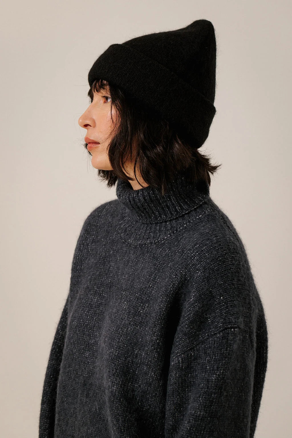 Baby Alpaca Andes Beanie in Black