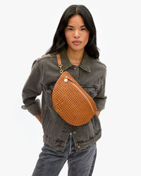 Grande Fanny in Tan Rattan