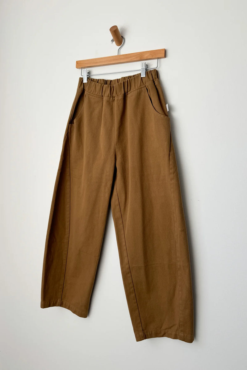 Arc Pant in Tobacco