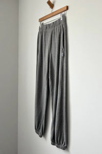 Balloon Pants in Heather Grey
