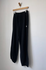Balloon Pants in Black