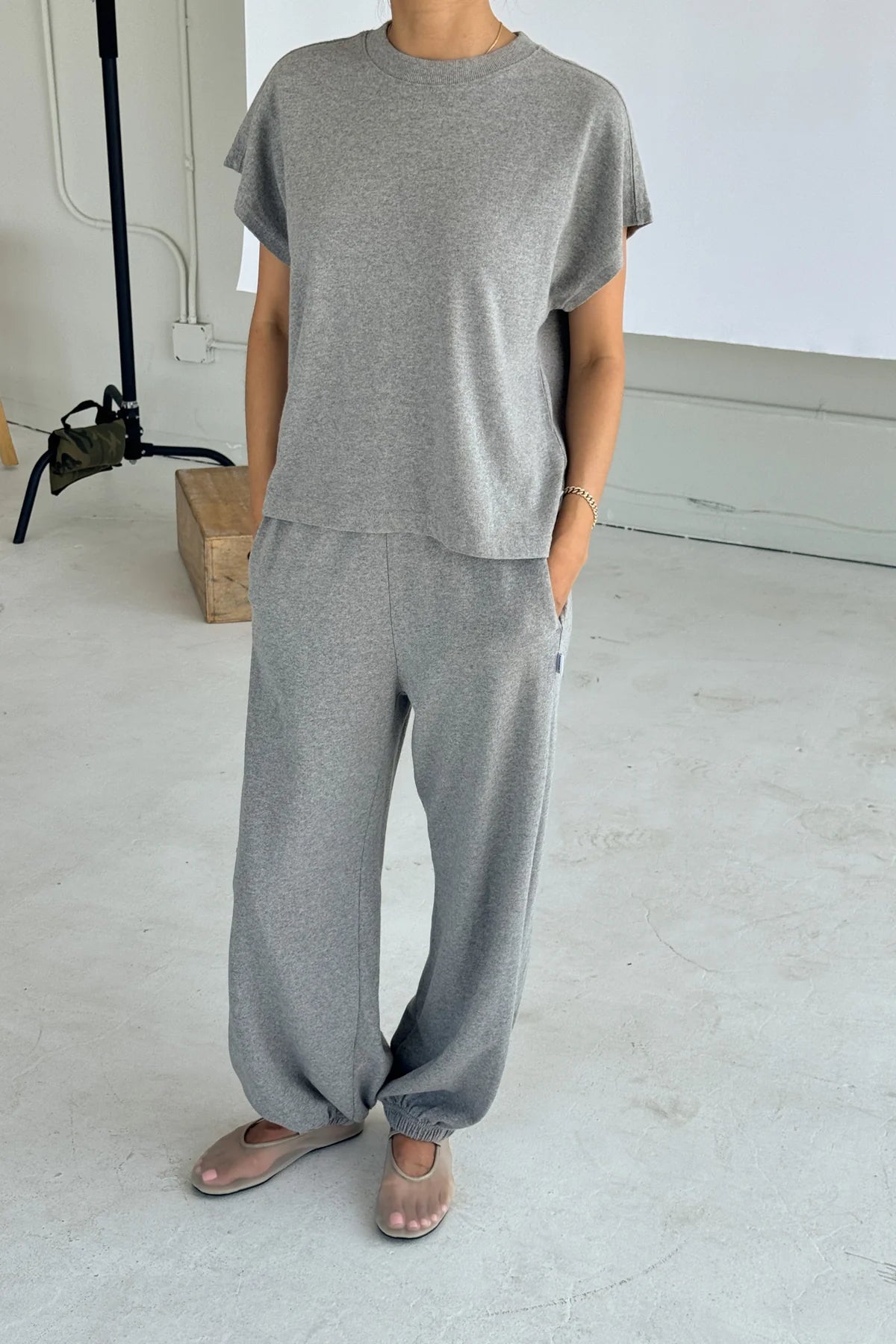 Jeanne Tee in Heather Grey