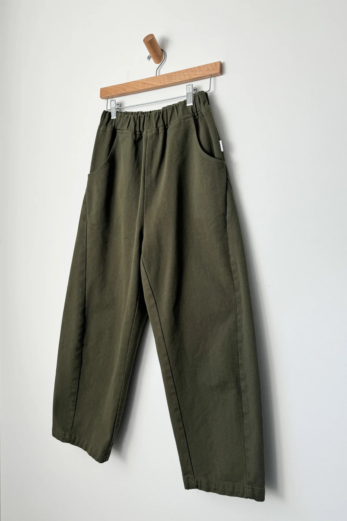 Arc Pant in Olive