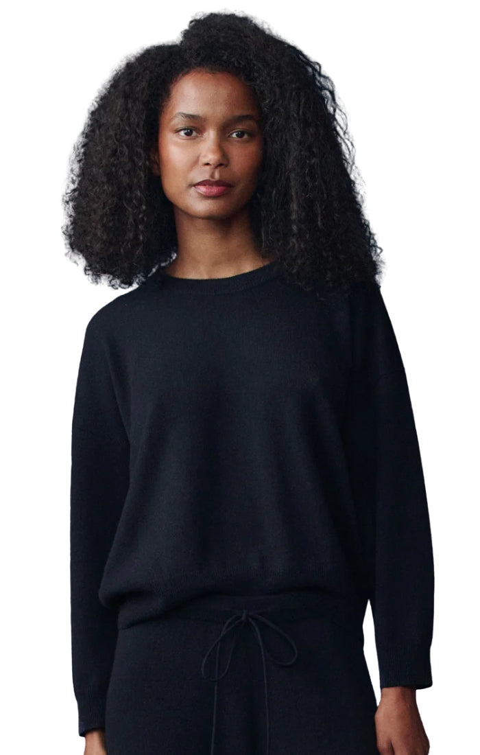 The Cashmere Crew in Navy