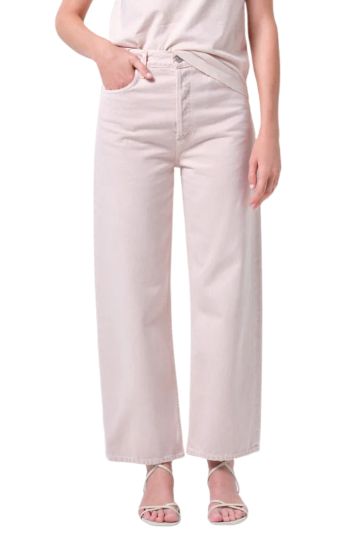 Ren Jean in Foundation