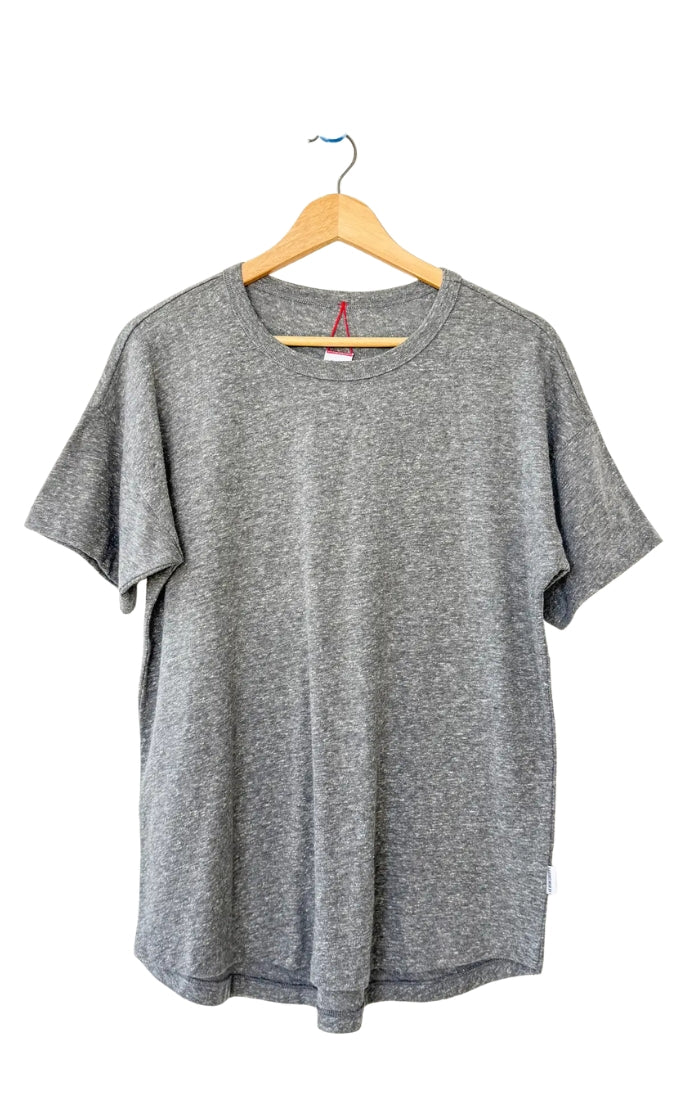 Her Tee in Heather Grey