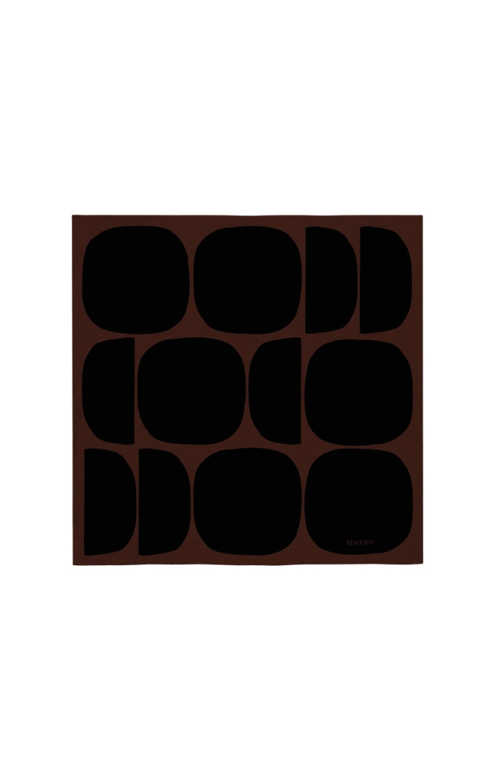 Forma Scarf in Noir