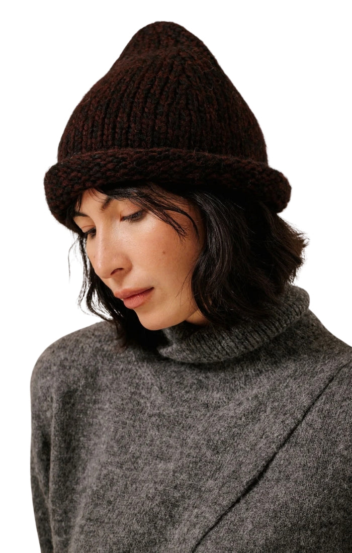 Baby Alpaca Roll Hat in Maroon Marl