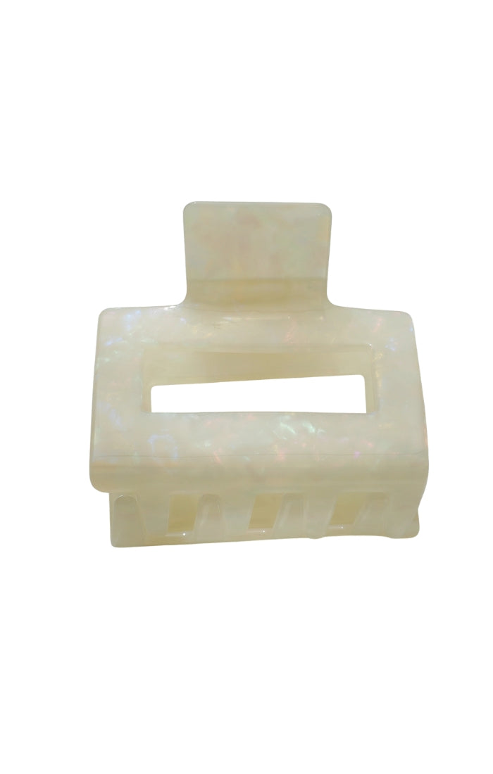 Simone Hair Claw in Pearl