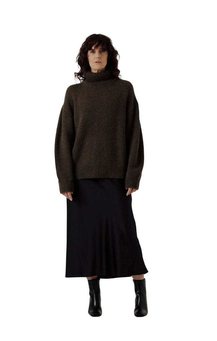 Alpaca Heritage Turtleneck in Olive