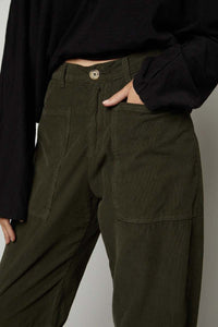 Sue Corduroy Pant in Olive