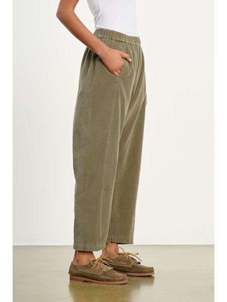 Laney Corduroy Pant in Fern