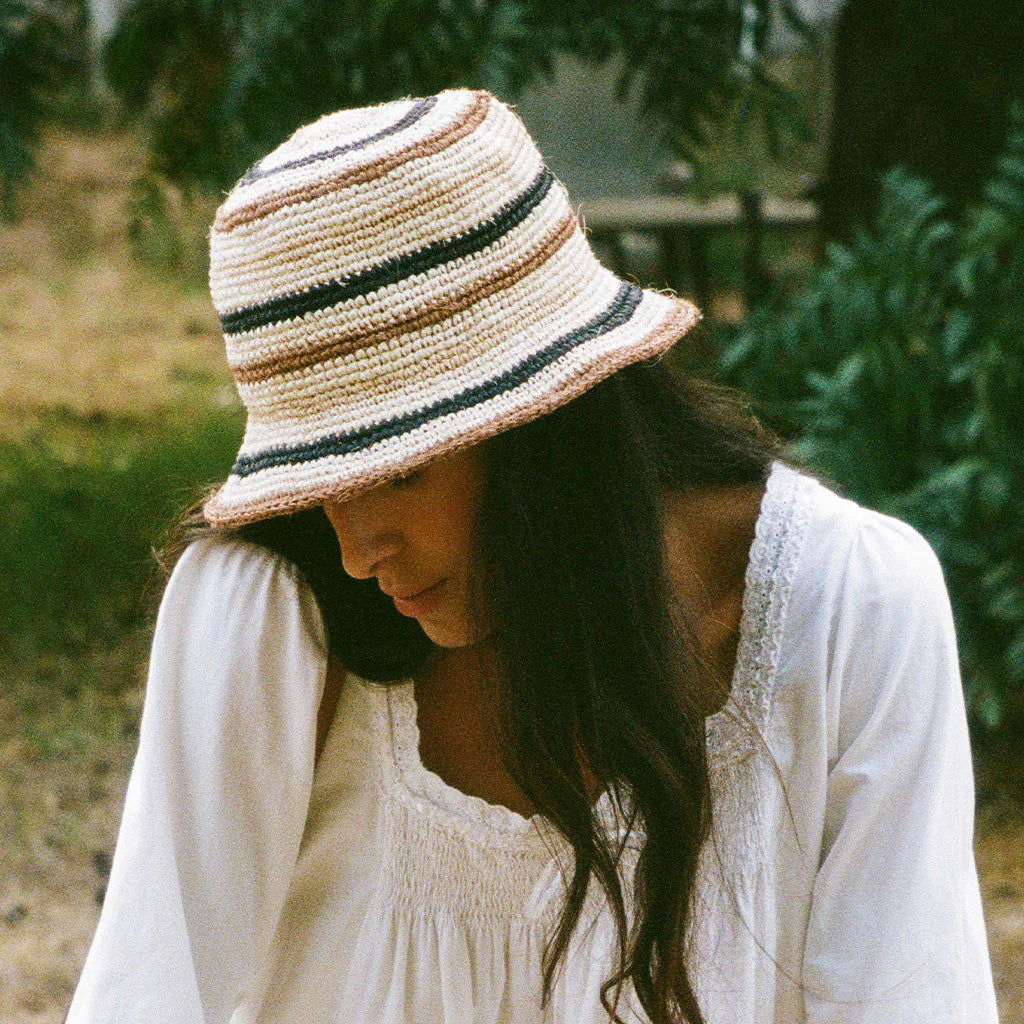 Summer Bucket Hat in Creme Striped