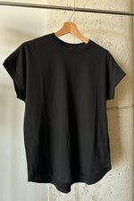 Ease Tee in True Black