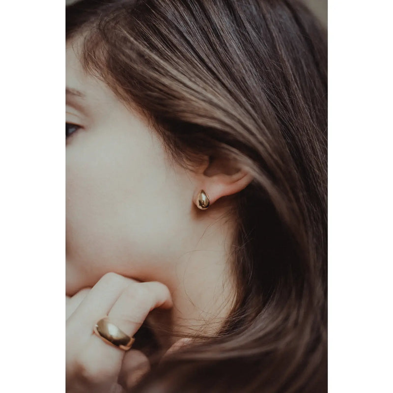 Esme Studs
