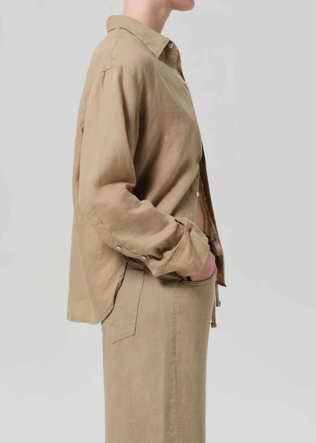 Kayla Shrunken Linen Shirt in Gobi