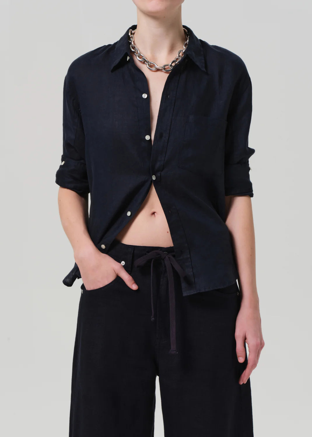 Kayla Shrunken Linen Shirt in True Navy