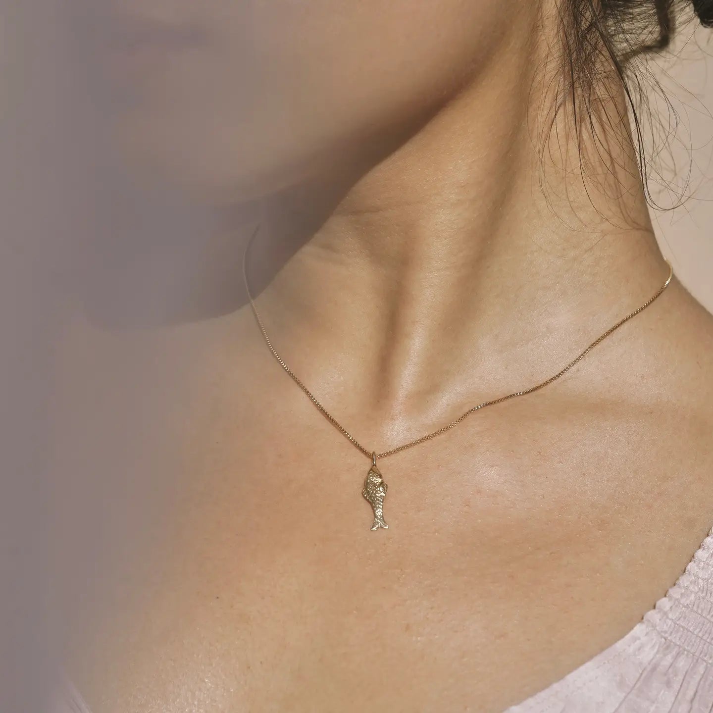 Pescadero Necklace in Gold