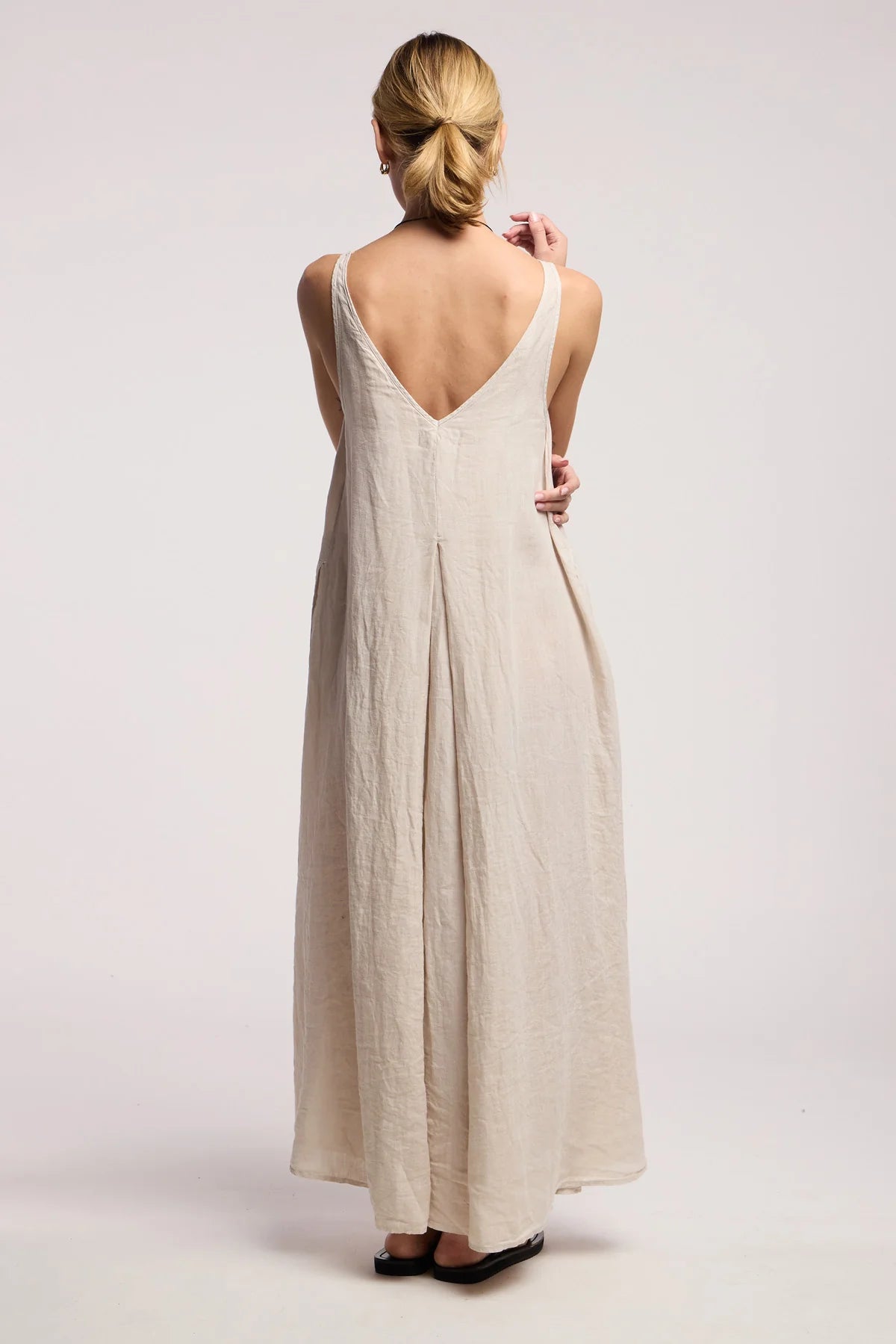 Reta Linen Dress in Cobble