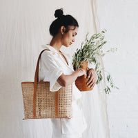 Margot Bag in Medium Caramel Rattan